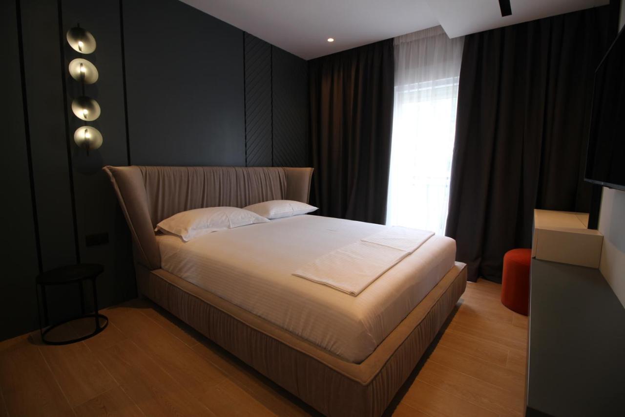 "The View" Luxury Apartments Sarandë Esterno foto